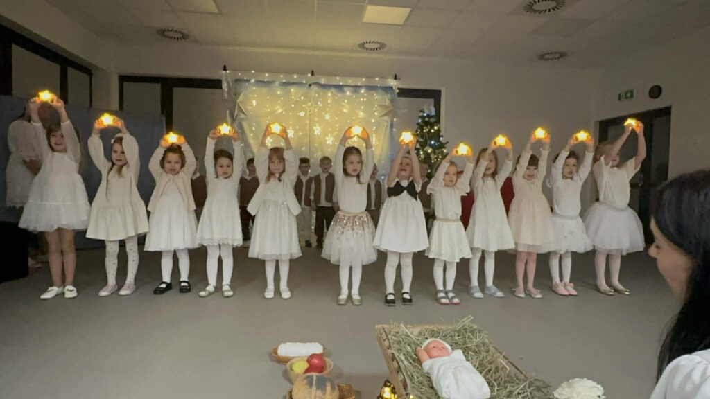 Messenger Creation 1356835949521823